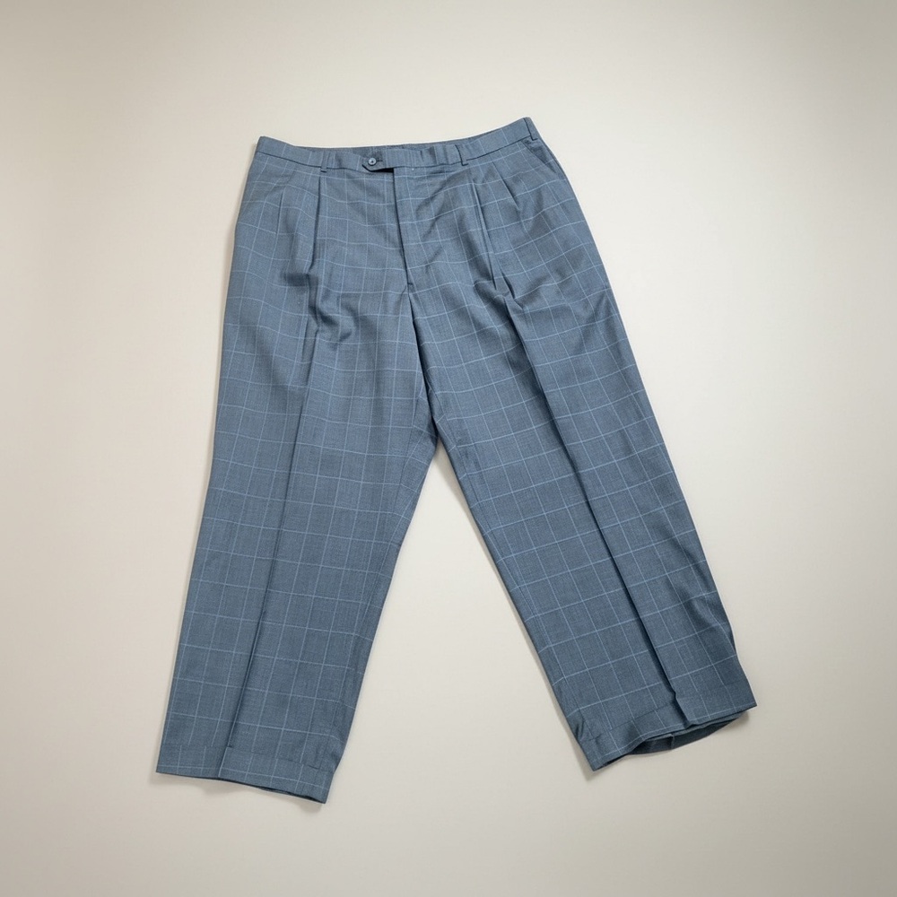 Tailored Grey Windowpane Suit — Men's Two-Piece - Picture 3 of 4